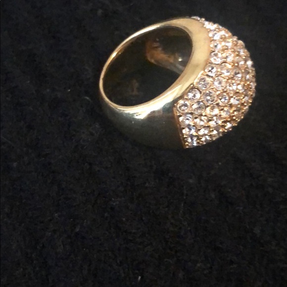Banana Republic Cocktail Ring - Picture 4 of 5